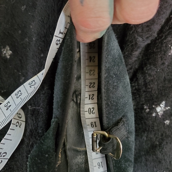 RARE VINTAGE FOX AND FLUEVOG HEELS - Picture 9 of 10